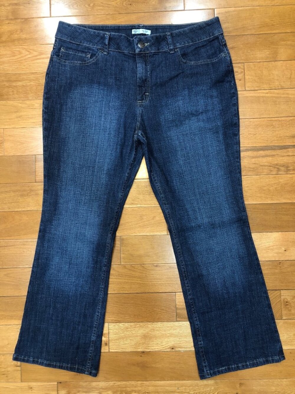 NWT Lee Riders Mid Rise Boot Cut Blue Jeans Size 18P Classic Western Inspired